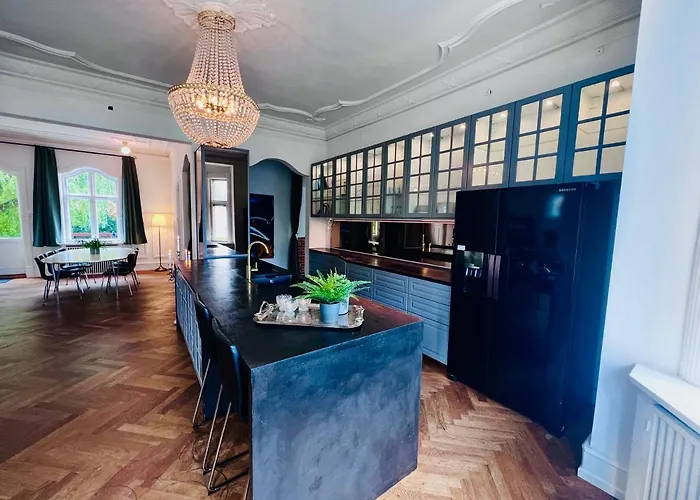 Villa Apartment Near City Centre